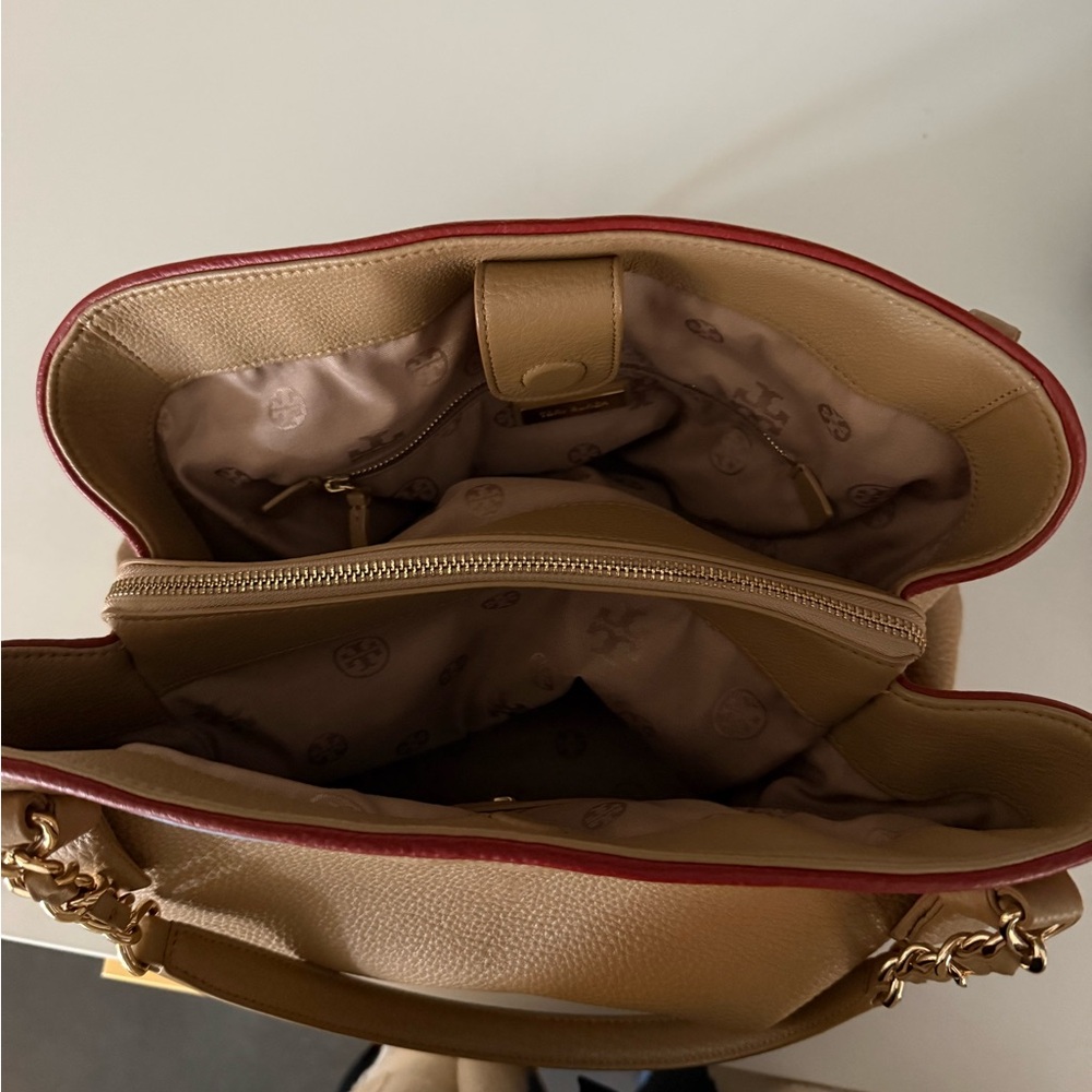 Tory Burch Tan Shoulder Bag with Red and Blue Trim - Picture 10 of 14